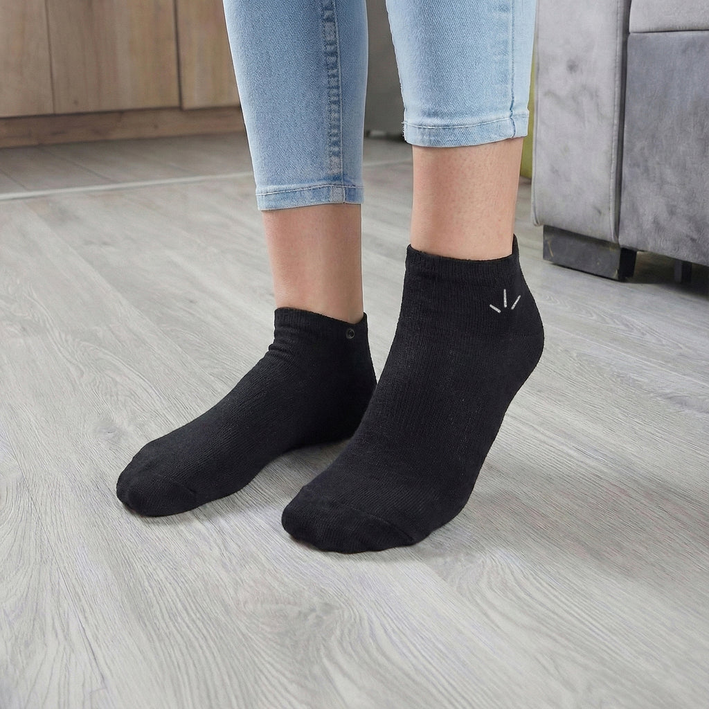 Black Ankle Socks – Youth & Adult Sizes